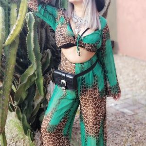 Very cute jumpsuit worn once size 10